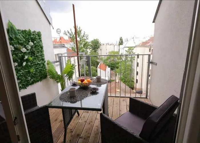 Stadtparadies L Living Q14 *
