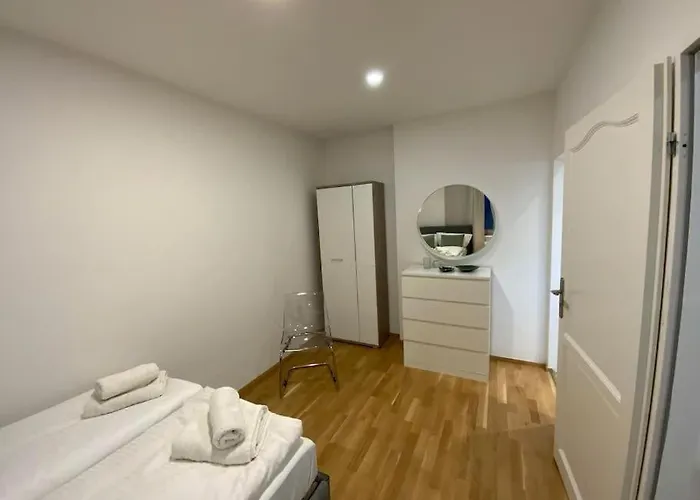 Stadtparadies L Living Q14