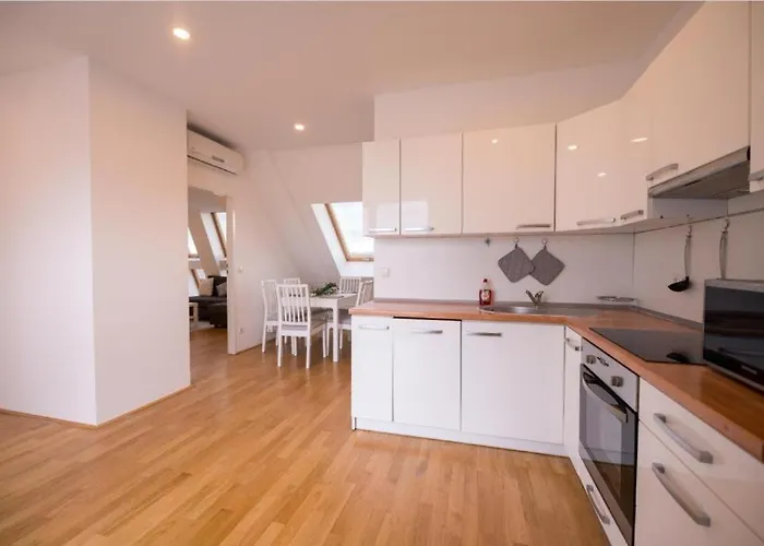 Stadtparadies L Living Q14 Bécs
